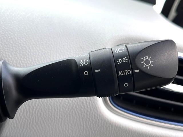 プリウス Sツーリングセレクション 後期 モデリスタエアロ クールグレー内装/合皮シート セーフティセンス 純正ナビ バックカメラ レーダークルーズ シートヒーター 純正17インチブラック塗装AW ハイビームアシスト ETC 禁煙車(44枚目)