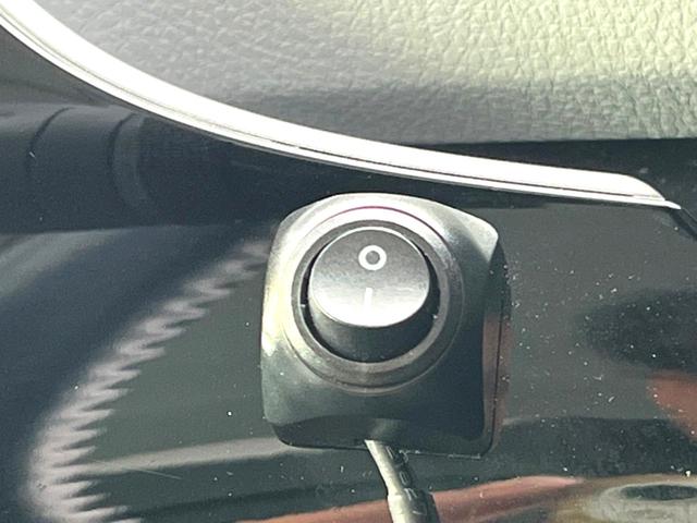 プリウス Sツーリングセレクション 後期 モデリスタエアロ クールグレー内装/合皮シート セーフティセンス 純正ナビ バックカメラ レーダークルーズ シートヒーター 純正17インチブラック塗装AW ハイビームアシスト ETC 禁煙車(53枚目)