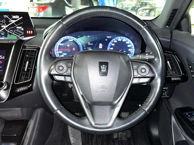 �y�����v�����X�e�A�����O�z�㎿�Ȋv���g�p���邱�ƂŁA��ɂ����������݂ƂĂ��^�]���₷���n���h���ł���