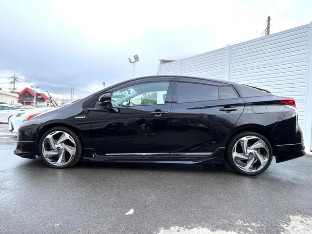 プリウス A 後期 フルモデリスタエアロ モデリスタ18インチAW バックカメラ セーフティセンス ブラインドスポット LEDヘッド パワーシート レーダークルーズコントロール オートマチックハイビーム 禁煙車(26枚目)