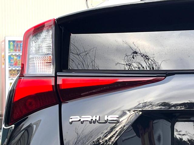 プリウス A 後期 フルモデリスタエアロ モデリスタ18インチAW バックカメラ セーフティセンス ブラインドスポット LEDヘッド パワーシート レーダークルーズコントロール オートマチックハイビーム 禁煙車(29枚目)