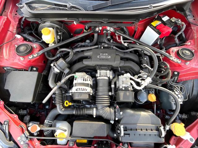 86 GT 純正ナビ クルーズコントロール LEDヘッド 純正17インチAW アルミペダル 純正革巻きステアリング パドルシフト デュアルオートエアコン オートライト 横滑り防止装置 ステアリングスイッチ 禁煙車(18枚目)