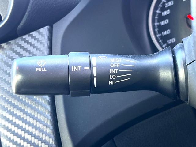 86 GT 純正ナビ クルーズコントロール LEDヘッド 純正17インチAW アルミペダル 純正革巻きステアリング パドルシフト デュアルオートエアコン オートライト 横滑り防止装置 ステアリングスイッチ 禁煙車(43枚目)