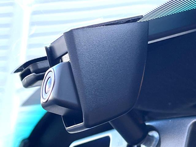 86 GT 純正ナビ クルーズコントロール LEDヘッド 純正17インチAW アルミペダル 純正革巻きステアリング パドルシフト デュアルオートエアコン オートライト 横滑り防止装置 ステアリングスイッチ 禁煙車(55枚目)