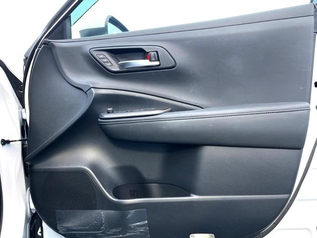 クラウンクロスオーバー Gアドバンスド・レザーパッケージ モデリスタエアロ デジタルインナーミラー セーフティセンス 純正12.3インチディスプレイオーディオ パノラミックビュー 黒革 メモリー付パワーシート シートベンチレーション 4眼LEDヘッド 禁煙(46枚目)