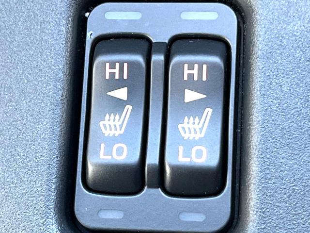 GR86 RZ MT GRフルエアロ GRスポーツマフラー GRトランクスポイラー RAYS製18インチAW 純正ナビ バックカメラ シートヒーター ハーフレザー クルーズコントロール 後方警戒支援 アルミペダル(8枚目)