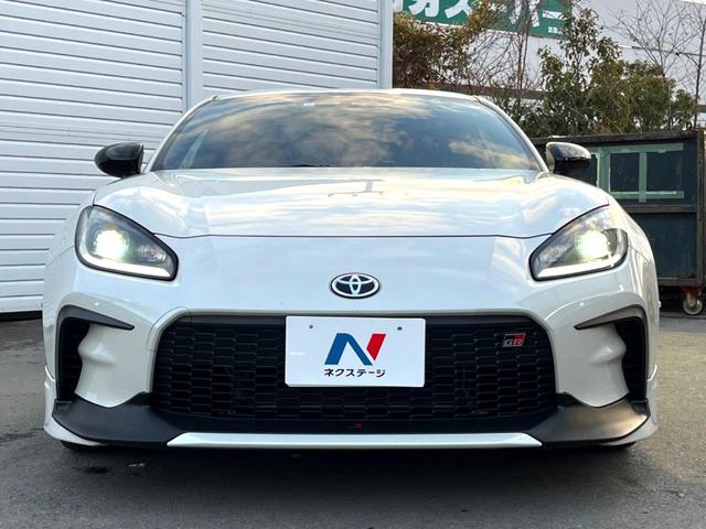 GR86 RZ MT GRフルエアロ GRスポーツマフラー GRトランクスポイラー RAYS製18インチAW 純正ナビ バックカメラ シートヒーター ハーフレザー クルーズコントロール 後方警戒支援 アルミペダル(15枚目)