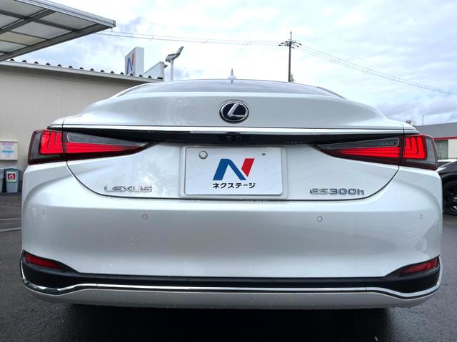 �y�����P�W�C���`�A���~�z�C�[���z�O�ςɃ}�b�`���������A���~�z�C�[���𑕒����Ă���܂��B�e��ЊO�A���~�z�C�[����A�X�^�b�h���X�^�C�����戵�����Ă���܂��B���񂲑��k����������