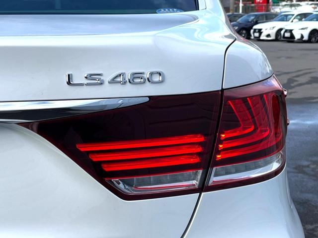 ＬＳ ＬＳ４６０　バージョンＣ　Ｉパッケージ　後期　ムーンルーフ　マークレビンソン　純正ナビ　バックカメラ　純正１８インチＡＷ　メモリー付きパワーシート　シートベンチレーション　セミアニリン革　ウッドコンビステアリング　ＨＩＤヘッド　スマートキー（32枚目）