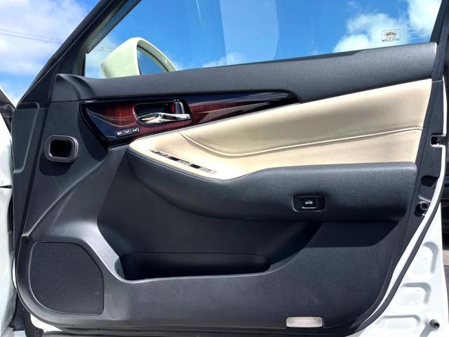 クラウンハイブリッド ロイヤルサルーンG 後期 セーフティセンスP インテリジェントクリアランスソナー 純正ナビ バックカメラ ブラインドスポット メモリー付パワーシート 純正OP17インチAW 革巻きステアリング 全ドアイージークローザー(40枚目)