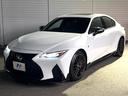 ＩＳ３５０　ＦスポーツモードブラックＳ　ＴＲＤエアロ＆マフラー　ムーンルーフ　オレンジブレーキキャリパー　セーフティシステムプラス　ブラインドスポット　三眼ＬＥＤヘッド　純正１０．３インチナビ　バックカメラ　純正１９インチＢＢＳ製ＡＷ　禁煙（28枚目）