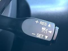 �ڥ졼�������롼������ȥ�����۹�®ƻϩ�Ǥ�Ĺ��Υ���Ԥ��ڤˡ�����ư��®�٤��ݤĥ��롼������ȥ����뤬�����ͷڸ������ƥ��Ϣ�Ȥ��������μ�ξ���Τ��Ƽִ֤��ݤĤ褦��®��Ĵ�ᤷ�Ƥ���ޤ����� 5