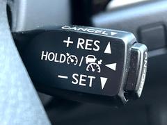 �ڥ졼�������롼������ȥ�����۹�®ƻϩ�Ǥ�Ĺ��Υ���Ԥ��ڤˡ�����ư��®�٤��ݤĥ��롼������ȥ����뤬�����ͷڸ������ƥ��Ϣ�Ȥ��������μ�ξ���Τ��Ƽִ֤��ݤĤ褦��®��Ĵ�ᤷ�Ƥ���ޤ����� 7