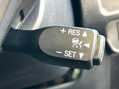 �ڥ졼�������롼������ȥ�����۹�®ƻϩ�Ǥ�Ĺ��Υ���Ԥ��ڤˡ�����ư��®�٤��ݤĥ��롼������ȥ����뤬�����ͷڸ������ƥ��Ϣ�Ȥ��������μ�ξ���Τ��Ƽִ֤��ݤĤ褦��®��Ĵ�ᤷ�Ƥ���ޤ����� 6