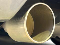 �ڣ���������ޥե顼�۽����ˤϤʤ��������դ��ָ���ѡפ��Ф���������ޥե顼�դ����ӥ��奢�롦������ɶ��ˤ������ΰ���˻ž夬�äƤ���ޤ��� 4