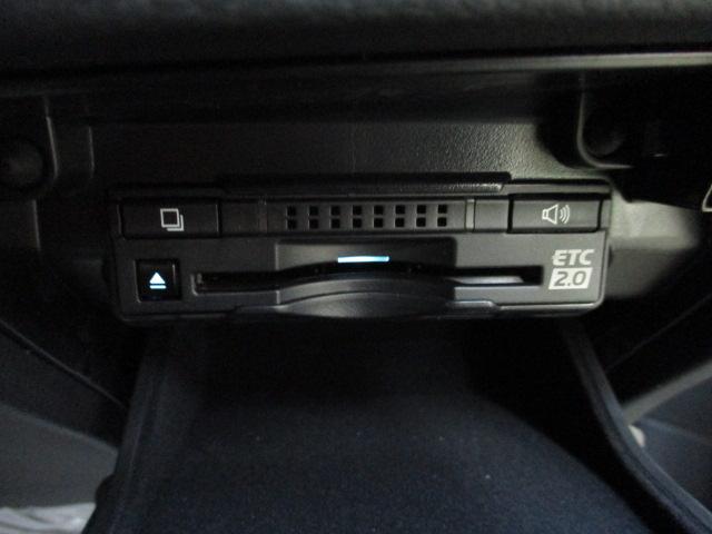 GS450h バージョンL サンルーフ ワンオーナー フルセグ HUD ブルーレイ バックカメラ オートエアコン レザーシート ウッドコンビハンドル パワーシート オートハイビーム ステアヒーター LEDヘッドライト(22枚目)