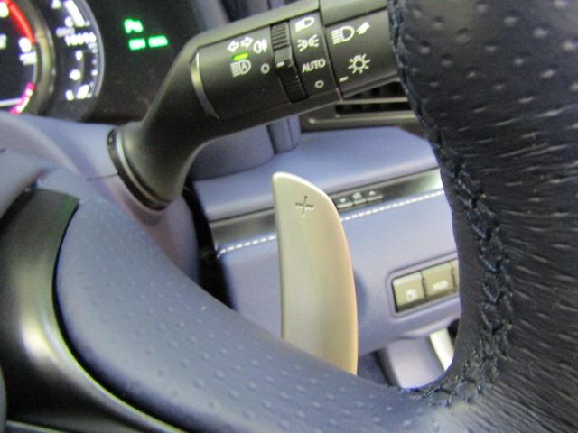 LC500 Lパッケージ ガラスルーフ パワーシート ETC オートリトラミラー 21インチアセーフティプラス ステアリングスイッチ パドルシフト HUD プッシュスタート フルセグ ブルーレイ バックカメラ ABS(17枚目)
