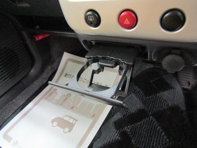 L ワンオーナー キーレス ヘッドライトレベライザー ABS 電動格納ミラー ベンチシート バニティミラー シートリフター 13インチアルミホイール プライバシーガラス パワーウィンドウ Wエアバック(11枚目)