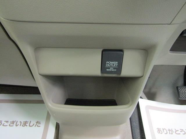 G・Aパッケージ Mナビ ワンセグ ブルートゥース バックカメラ ABS ステアリングスイッチ リアワイパー HIDライト 電動パーキングブレーキ スマートキー ETC シートリフター チルトステア オートリトラミラー(15枚目)