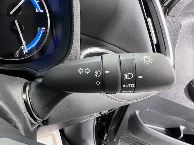 ノア ハイブリッドＳ－Ｚ　ＭＯＤＥＬＬＩＳＴＡエアロ　１０．５ＤＡ　全周囲　快適Ｈｉ　安心降車　Ｄサポート　１４型後席Ｍ　３眼ＬＥＤ　ＯＰスピーカー　リバース連動ミラー　バイカラーＬＥＤフォグ　インテアイルミ　３カメドラレコ（34枚目）