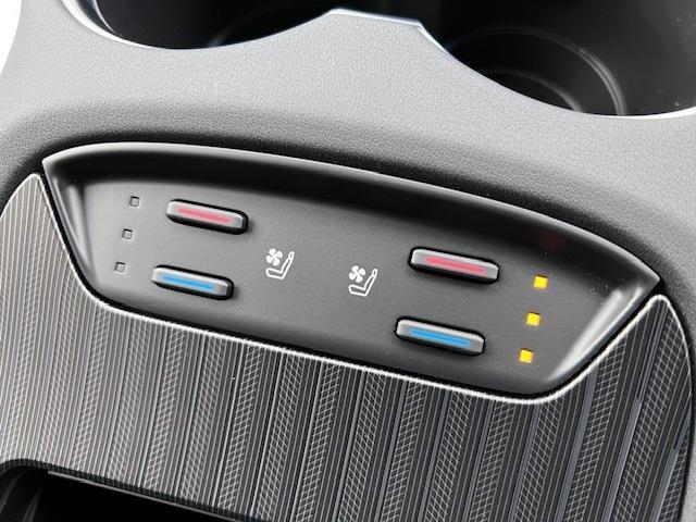 Ｚ　レザーパッケージ　登録済未使用車　モデリスタエアロ（ＬＥＤ付）　ＪＢＬ　調光ルーフ　全方位モニター　前後ドラレコ付デジタルミラー　フル液晶メーター　シートヒーター・クーラー　スペアタイヤ　黒内装　ＥＴＣ２．０(25枚目)