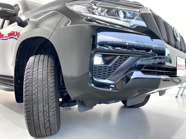 ランドクルーザープラド ＴＸ　Ｌパッケージ　マットブラックエディション　ベージュ革　ＭＯＰナビ　全方位カメラ　サンルーフ　寒冷地　リヤフォグランプ　ＢＳＭ　ＥＴＣ２．０　Ｂｌｕｅｔｏｏｔｈ　ＡｐｐｌｅＣａｒｐｌａｙ　トノカバー　ルーフレール　前後方衝突軽減　７人乗り（54枚目）