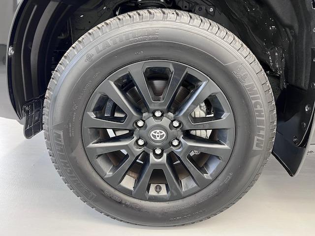 ランドクルーザープラド ＴＸ　Ｌパッケージ　マットブラックエディション　ベージュ革　ＭＯＰナビ　全方位カメラ　サンルーフ　寒冷地　リヤフォグランプ　ＢＳＭ　ＥＴＣ２．０　Ｂｌｕｅｔｏｏｔｈ　ＡｐｐｌｅＣａｒｐｌａｙ　トノカバー　ルーフレール　前後方衝突軽減　７人乗り（73枚目）