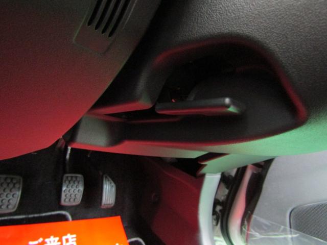 コペン ＧＲ　スポーツ　届出済未使用車　ＢＢＳアルミ　モモステ　オートライト　ＬＥＤヘッド　フォグ　スマートキー　Ｐスタート　シートヒーター　レカロシート　Ｓアラーム　Ｗエアバック　ＡＢＳ　オートエアコン　ステアスイッチ（23枚目）
