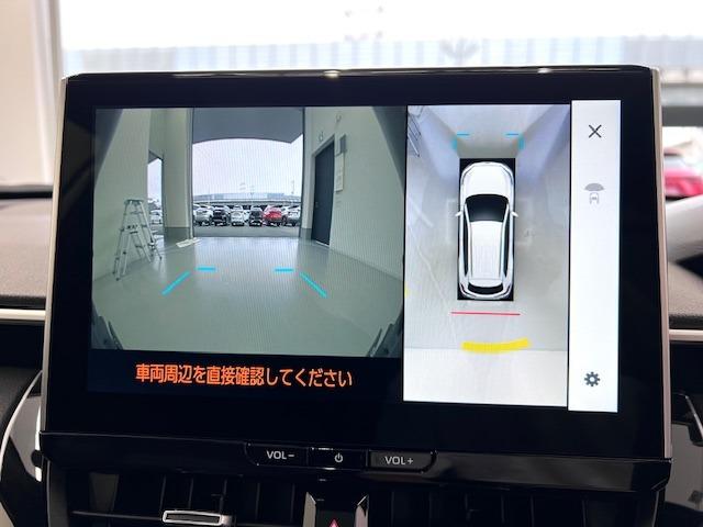 カローラクロス ハイブリッド　Ｚ　ＭＯＤＥＬＬＩＳＴＡエアロ　１０．５ＤＡ　全周囲カメラ　ＢＳＭ　パノラマルーフ　ＨＤＭＩ・ＵＳＢ　寒冷地仕様　アドバンストパーク　ＥＴＣ２．０　電動バックドア　リヤフォグランプ　純正フロアマット（12枚目）