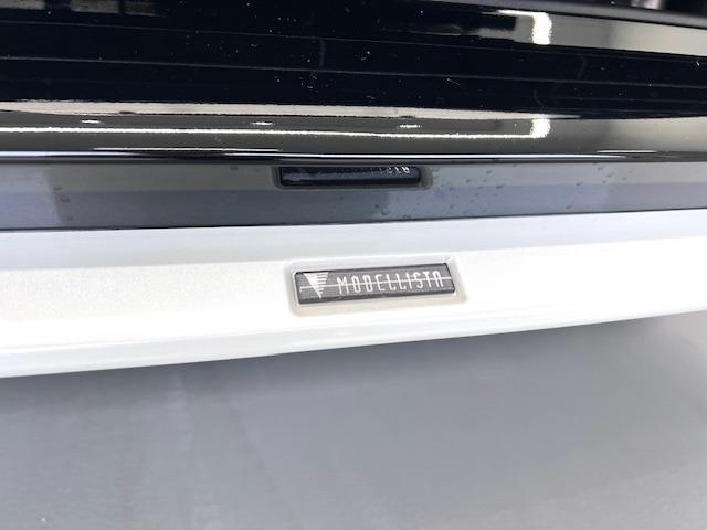 カローラクロス ハイブリッド　Ｚ　ＭＯＤＥＬＬＩＳＴＡエアロ　１０．５ＤＡ　全周囲カメラ　ＢＳＭ　パノラマルーフ　ＨＤＭＩ・ＵＳＢ　寒冷地仕様　アドバンストパーク　ＥＴＣ２．０　電動バックドア　リヤフォグランプ　純正フロアマット（56枚目）