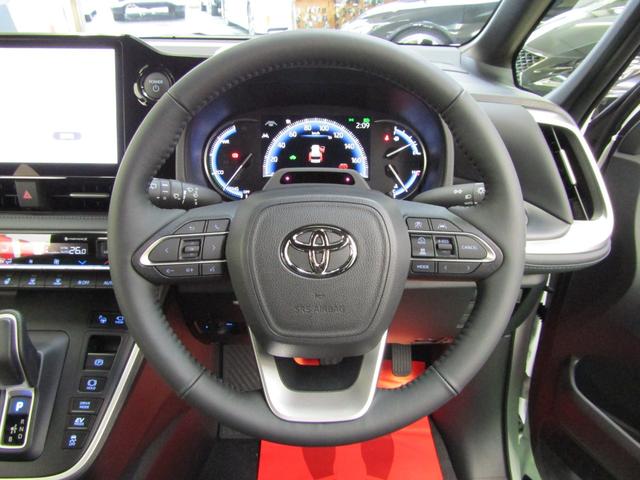 ヴォクシー ハイブリッドS-Z 登録済未使用車 トヨタチームメイト ETC2.0 全方位モニター 10.5インチナビ ユニバーサルステップ フリップD 両側電動ドア 17アルミ オートライト LEDヘッド ハーフレザー シートヒータ(21枚目)