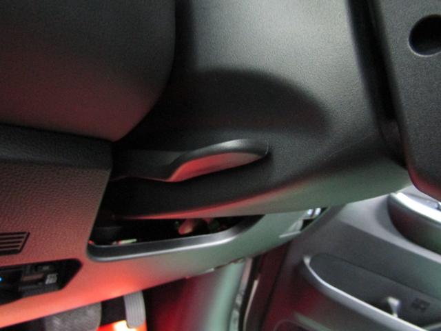 ヴォクシー ハイブリッドS-Z 登録済未使用車 トヨタチームメイト ETC2.0 全方位モニター 10.5インチナビ ユニバーサルステップ フリップD 両側電動ドア 17アルミ オートライト LEDヘッド ハーフレザー シートヒータ(29枚目)