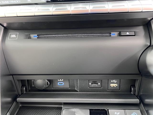 ランドクルーザー ＺＸ　ＪＢＬ　後席Ｍ　電動Ｒデフ　クルＢＯＸ　空気圧　寒冷地　ＭＯＤＥＬＬＩＳＴＡエアロ　サンルーフ　リヤエンター　ＭＯＰルーフレール　トノカバー　ＢＳＭ　ＨＵＤ　ＨＤＭＩ　Ｃａｒｐｌａｙ　登録済未使用車（15枚目）