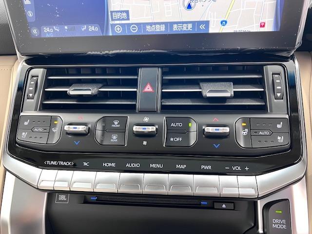 ランドクルーザー ＺＸ　ＪＢＬ　後席Ｍ　電動Ｒデフ　クルＢＯＸ　空気圧　寒冷地　ＭＯＤＥＬＬＩＳＴＡエアロ　サンルーフ　リヤエンター　ＭＯＰルーフレール　トノカバー　ＢＳＭ　ＨＵＤ　ＨＤＭＩ　Ｃａｒｐｌａｙ　登録済未使用車（20枚目）