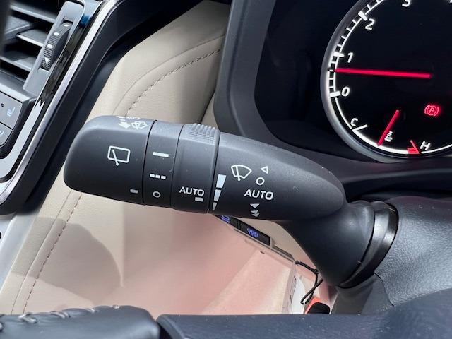 ランドクルーザー ＺＸ　ＪＢＬ　後席Ｍ　電動Ｒデフ　クルＢＯＸ　空気圧　寒冷地　ＭＯＤＥＬＬＩＳＴＡエアロ　サンルーフ　リヤエンター　ＭＯＰルーフレール　トノカバー　ＢＳＭ　ＨＵＤ　ＨＤＭＩ　Ｃａｒｐｌａｙ　登録済未使用車（30枚目）