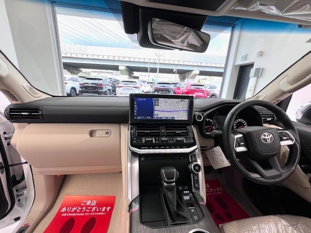 ランドクルーザー ＺＸ　ＪＢＬ　後席Ｍ　電動Ｒデフ　クルＢＯＸ　空気圧　寒冷地　ＭＯＤＥＬＬＩＳＴＡエアロ　サンルーフ　リヤエンター　ＭＯＰルーフレール　トノカバー　ＢＳＭ　ＨＵＤ　ＨＤＭＩ　Ｃａｒｐｌａｙ　登録済未使用車（37枚目）