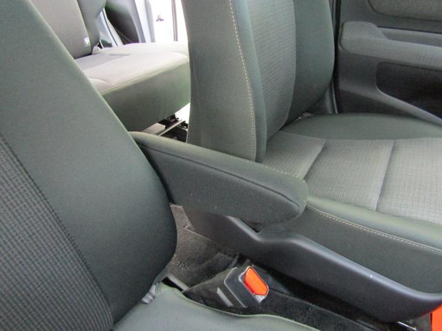 シエンタ ファンベースＧ　ＴＳＳ　ＥＴＣ　ＳＤナビ　ワンセグ　ＣＤ　Ｂｌｕｅｔｏｏｔｈ　ソナー　ＵＳＢ　Ａストップ　パーキングブレーキＳ　両側電動ドア　スマートキー　Ｐスタート　シートリフター　オートリトラ　オートハイビーム（31枚目）