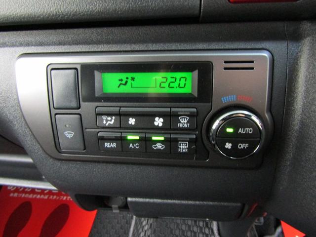 ハイエースバン ロングスーパーGL ダークプライムS 登録済未使用車 4WD 寒冷地仕様 TSS SDナビ フルセグ DVD Aモニター Dインナーミラー 100V電源 ETC スマートキー オートライト LEDヘッド ハーフレザー 両側電動ドア(14枚目)