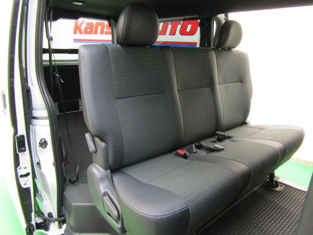 ハイエースバン ロングスーパーGL ダークプライムS 登録済未使用車 4WD 寒冷地仕様 TSS SDナビ フルセグ DVD Aモニター Dインナーミラー 100V電源 ETC スマートキー オートライト LEDヘッド ハーフレザー 両側電動ドア(38枚目)