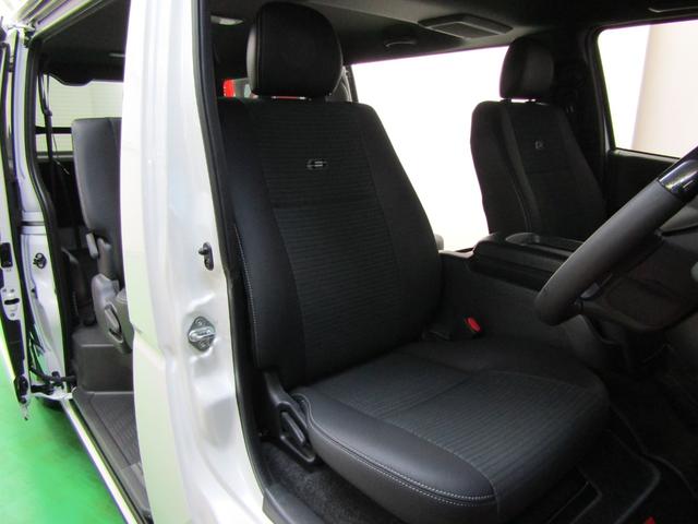 ハイエースバン ロングスーパーGL ダークプライムS 登録済未使用車 4WD 寒冷地仕様 TSS SDナビ フルセグ DVD Aモニター Dインナーミラー 100V電源 ETC スマートキー オートライト LEDヘッド ハーフレザー 両側電動ドア(39枚目)