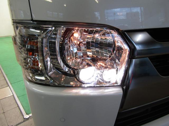 ハイエースバン ロングスーパーGL ダークプライムS 登録済未使用車 4WD 寒冷地仕様 TSS SDナビ フルセグ DVD Aモニター Dインナーミラー 100V電源 ETC スマートキー オートライト LEDヘッド ハーフレザー 両側電動ドア(40枚目)