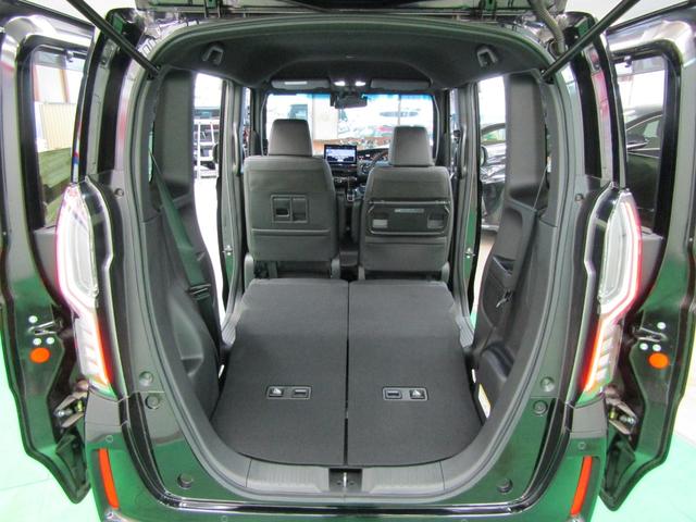 Ｎ－ＢＯＸカスタム ＥＸターボ　ワンオーナー　ホンダセンシング　９インチナビ　ＤＶＤ　フルセグ　Ｂｌｕｅｔｏｏｔｈ　ソナー　ＵＳＢ　バックカメラ　ＥＴＣ　両側電動ドア　スマートキー　オートライト　ＬＥＤヘッド　フォグ　ハーフレザー（11枚目）