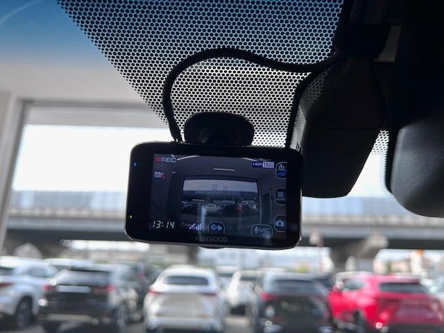 アルファード ２．５Ｓ　Ｃパッケージ　ＭＯＤＥＬＬＩＳＴＡエアロ・マフラー　サンルーフ　デジタルミラー　ＢＳＭ　後席モニター　純正ナビ　ＴＶ　Ｃａｒｐｌａｙ　スペアタイヤ　ＥＴＣ　ドラレコ　両側パワースライド　パワーバックドア　１オーナー（17枚目）