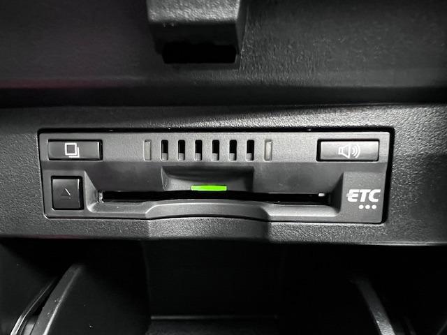 アルファード ２．５Ｓ　Ｃパッケージ　ＭＯＤＥＬＬＩＳＴＡエアロ・マフラー　サンルーフ　デジタルミラー　ＢＳＭ　後席モニター　純正ナビ　ＴＶ　Ｃａｒｐｌａｙ　スペアタイヤ　ＥＴＣ　ドラレコ　両側パワースライド　パワーバックドア　１オーナー（18枚目）