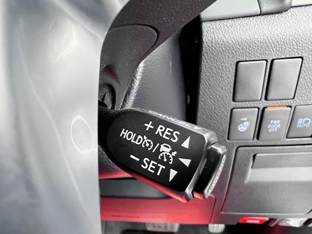 アルファード ２．５Ｓ　Ｃパッケージ　ＭＯＤＥＬＬＩＳＴＡエアロ・マフラー　サンルーフ　デジタルミラー　ＢＳＭ　後席モニター　純正ナビ　ＴＶ　Ｃａｒｐｌａｙ　スペアタイヤ　ＥＴＣ　ドラレコ　両側パワースライド　パワーバックドア　１オーナー（23枚目）