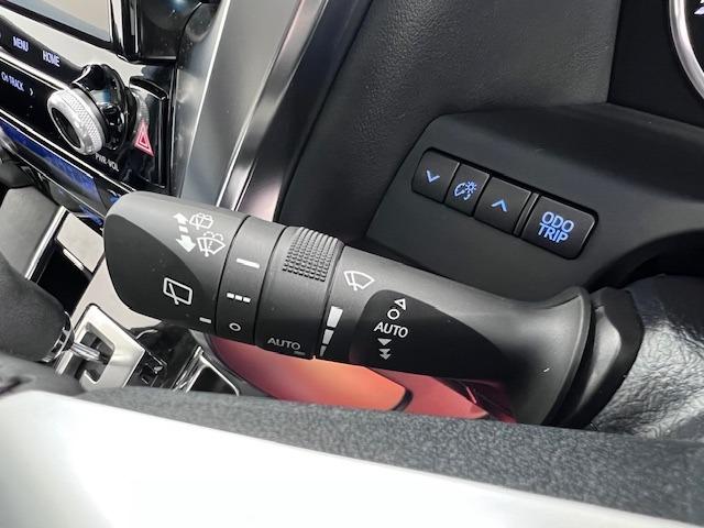 アルファード ２．５Ｓ　Ｃパッケージ　ＭＯＤＥＬＬＩＳＴＡエアロ・マフラー　サンルーフ　デジタルミラー　ＢＳＭ　後席モニター　純正ナビ　ＴＶ　Ｃａｒｐｌａｙ　スペアタイヤ　ＥＴＣ　ドラレコ　両側パワースライド　パワーバックドア　１オーナー（24枚目）