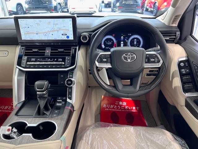 ランドクルーザー ＺＸ　ＪＢＬ　リヤエンター　電動リヤデフ　クールＢＯＸ　空気圧センサー　トノカバー　寒冷地　ルーフレール　ＭＯＤＥＬＬＩＳＴＡエアロ　純正フロアマット・ドアバイザー　ＥＴＣ２．０　ＢＳＭ　ＨＵＤ　サンルーフ（2枚目）