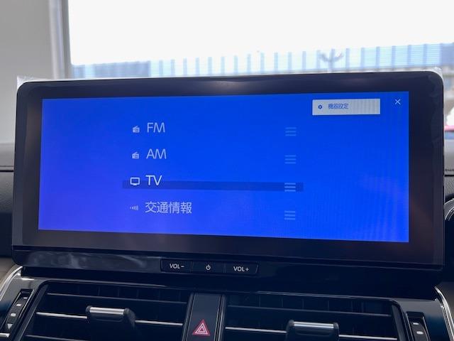 ランドクルーザー ＺＸ　ＪＢＬ　リヤエンター　電動リヤデフ　クールＢＯＸ　空気圧センサー　トノカバー　寒冷地　ルーフレール　ＭＯＤＥＬＬＩＳＴＡエアロ　純正フロアマット・ドアバイザー　ＥＴＣ２．０　ＢＳＭ　ＨＵＤ　サンルーフ（10枚目）