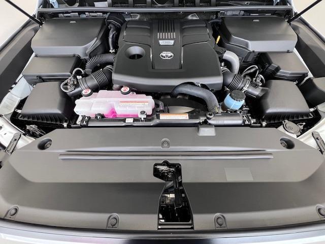ランドクルーザー ＺＸ　ＪＢＬ　リヤエンター　電動リヤデフ　クールＢＯＸ　空気圧センサー　トノカバー　寒冷地　ルーフレール　ＭＯＤＥＬＬＩＳＴＡエアロ　純正フロアマット・ドアバイザー　ＥＴＣ２．０　ＢＳＭ　ＨＵＤ　サンルーフ（79枚目）