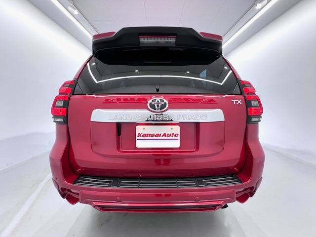ランドクルーザープラド ＴＸ　Ｌパッケージ　ベージュ革　全方位カメラ　ＢＳＭ　ＥＴＣ２．０　ＴＲＤエアロ　リヤスポイラー　１９インチＡＷ　トノカバー　ＭＯＰルーフレール　前後方衝突軽減ブレーキ　純正フロアマット・バイザー（3枚目）